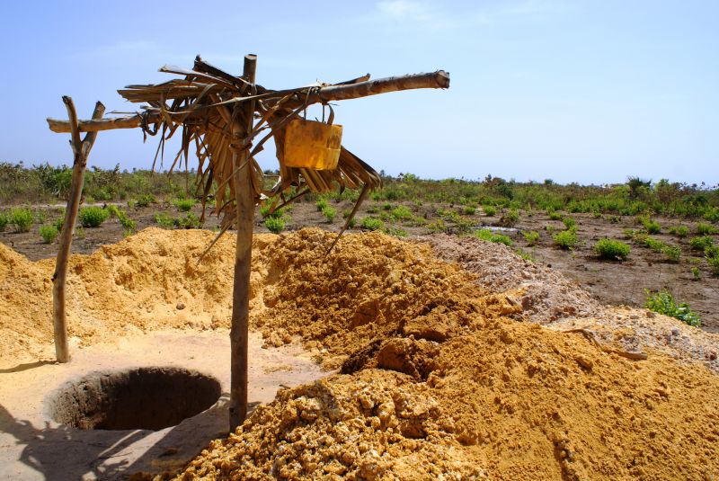 Shallow Water Well Drilling